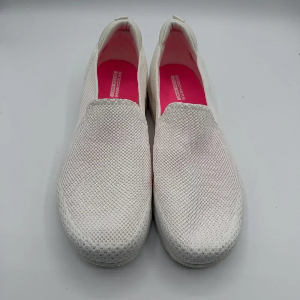 Skechers Go Walk Massage Fit Seascape Shoes‎ Womens Sz 10 White Slip On Loafers